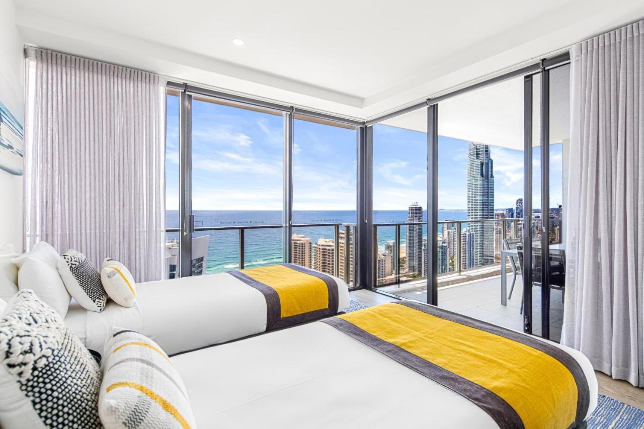 Holiday Holiday Circle On Cavill Apartments Gold Coast Exterior foto