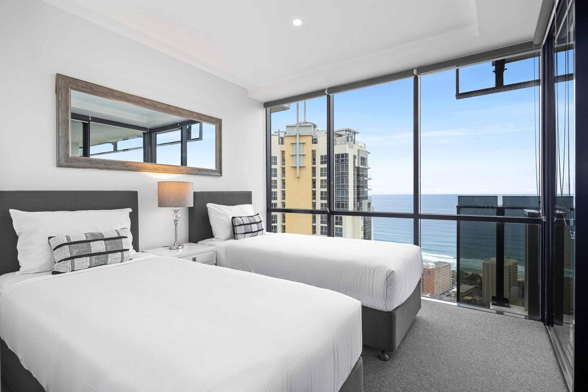 Holiday Holiday Circle On Cavill Apartments Gold Coast Zimmer foto