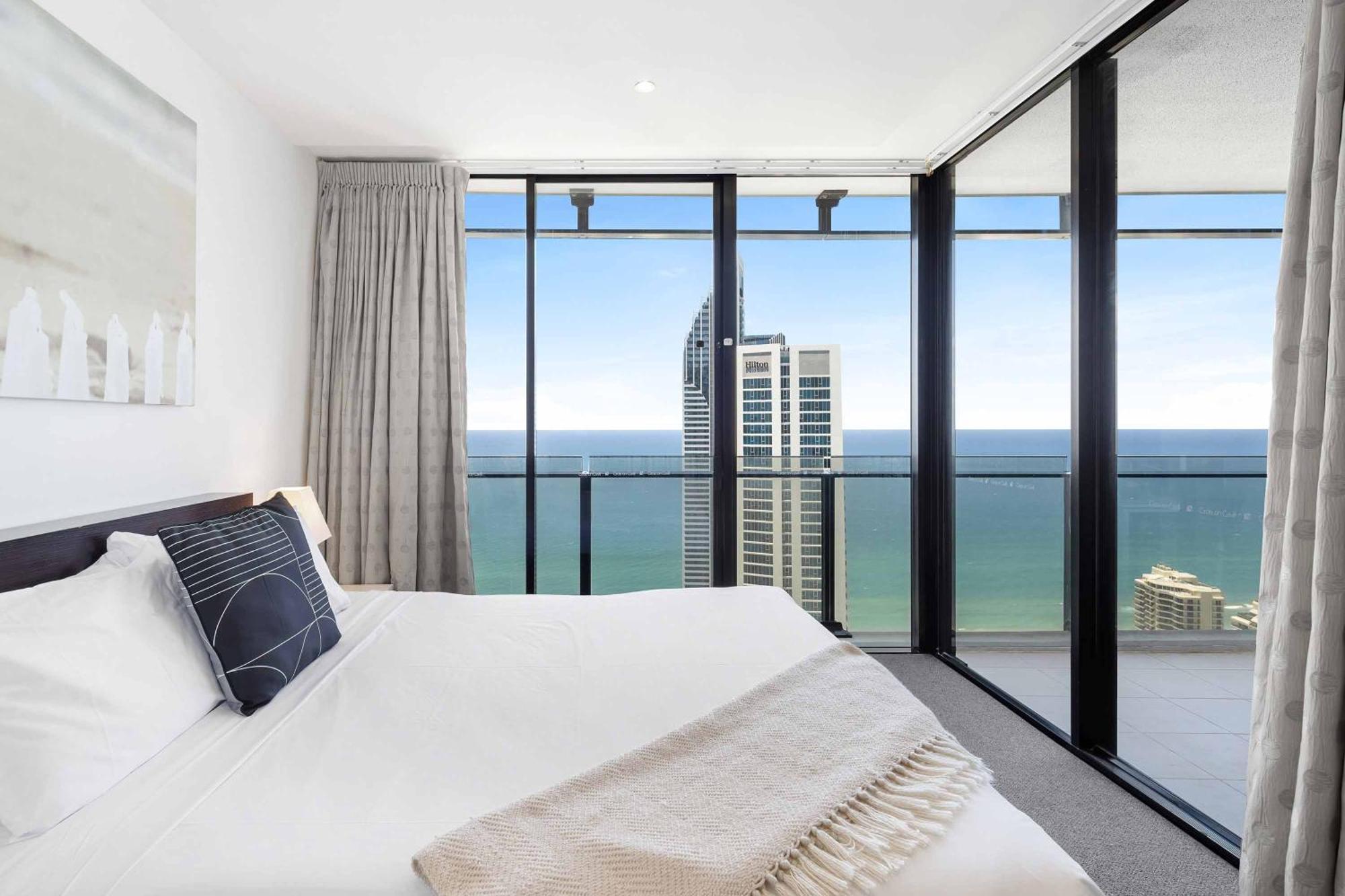 Holiday Holiday Circle On Cavill Apartments Gold Coast Zimmer foto