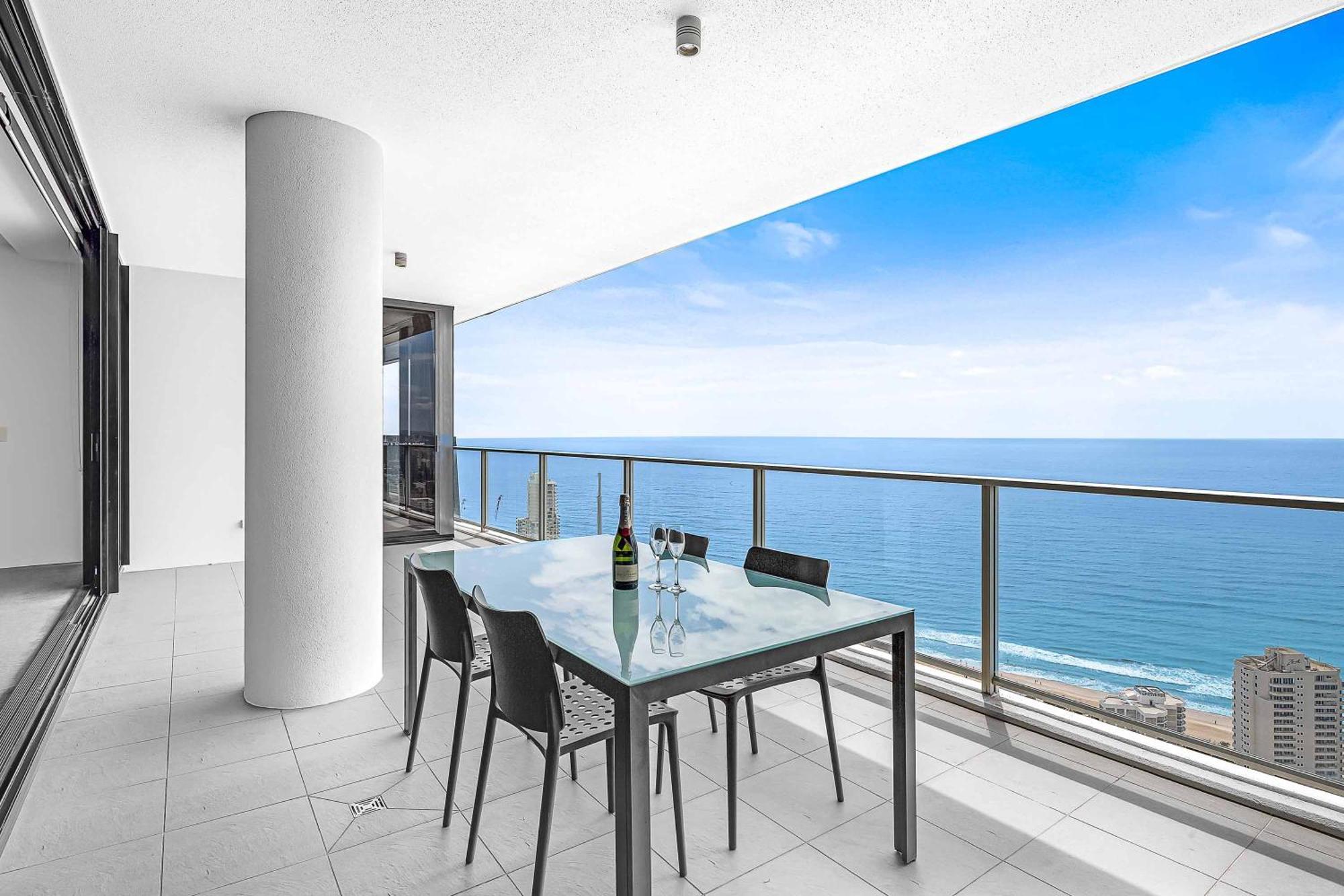 Holiday Holiday Circle On Cavill Apartments Gold Coast Zimmer foto